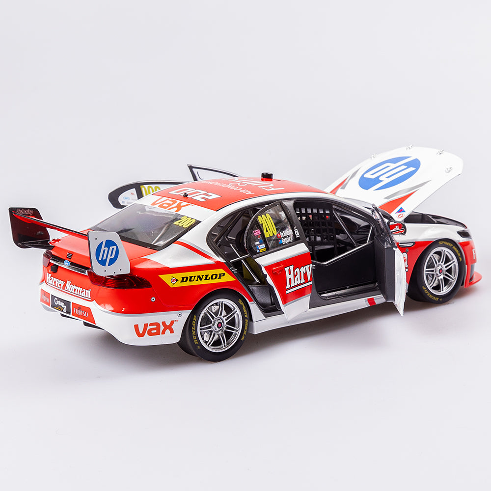 1:18 Harvey Norman Supergirls #200 Ford FGX Falcon - 2015 Supercheap Auto Bathurst 1000