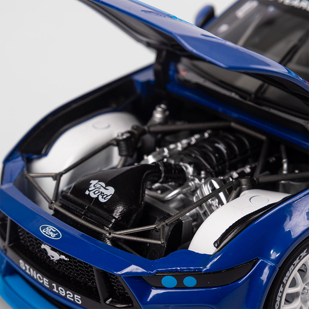 1:18 #100 Mustang GT - Ford 100 Years In Australia Special Edition
